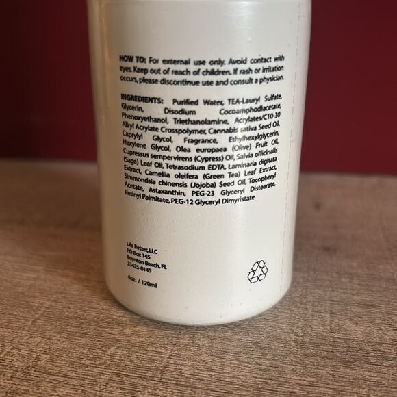 NIP New Eleven Skin Refresh Cleaner 4oz - Picture 4 of 5